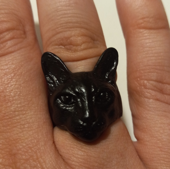 Black cat ring - Picture 2 of 11